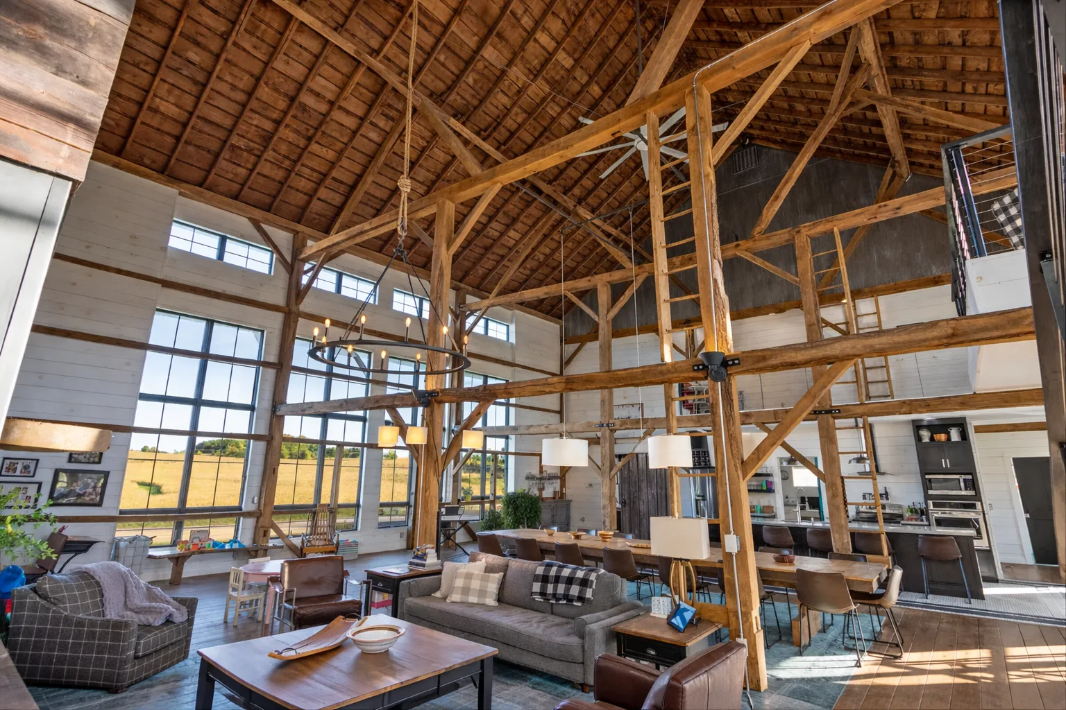 The Pelton barn — long table and timber frame